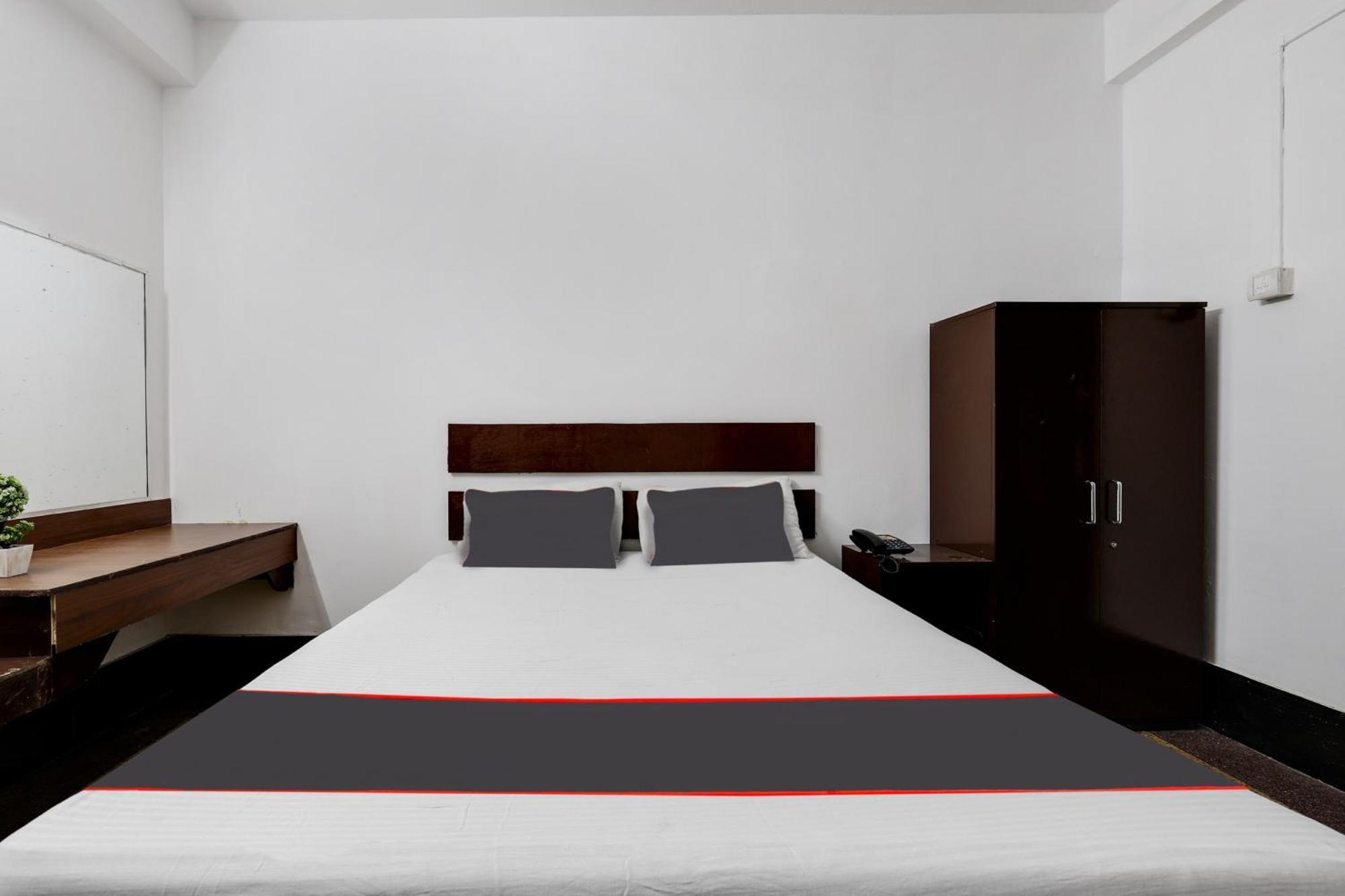 Spot On Hotel Nor' - East Guwahati Exterior foto